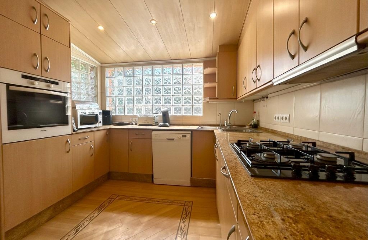 Wiederverkauf - Villa - Orihuela Costa - Cabo Roig