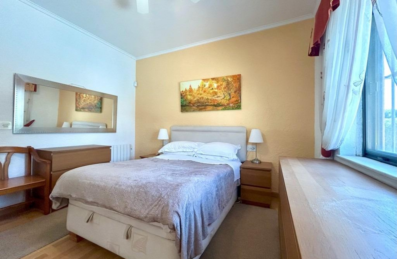 Wiederverkauf - Villa - Orihuela Costa - Cabo Roig