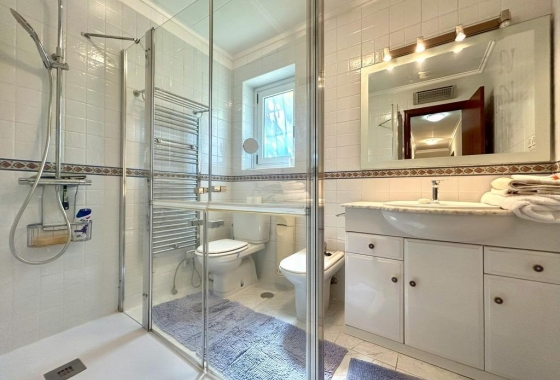 Wiederverkauf - Villa - Orihuela Costa - Cabo Roig