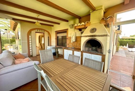 Wiederverkauf - Villa - Orihuela Costa - Cabo Roig