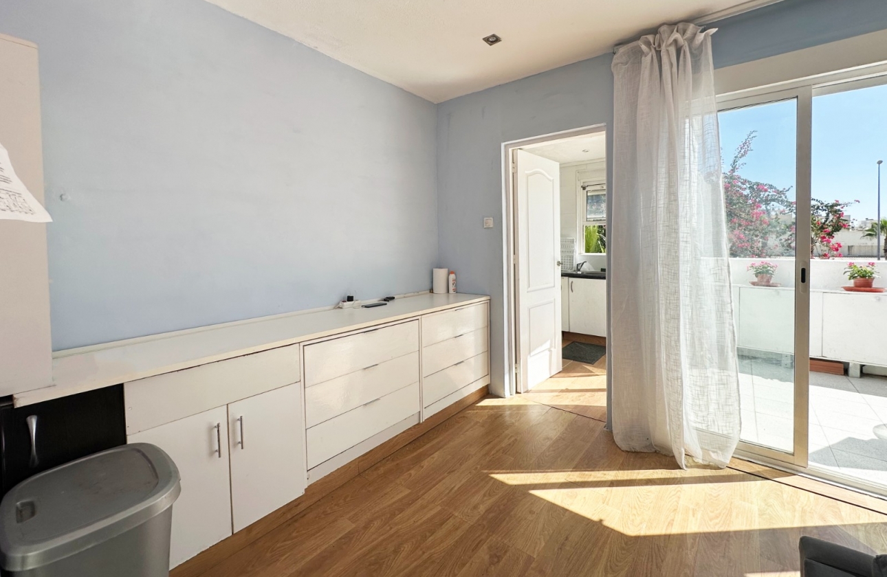 Wiederverkauf - Bungalow - Orihuela Costa