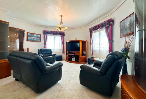 Resale - Villa - Orihuela Costa - Playa Flamenca