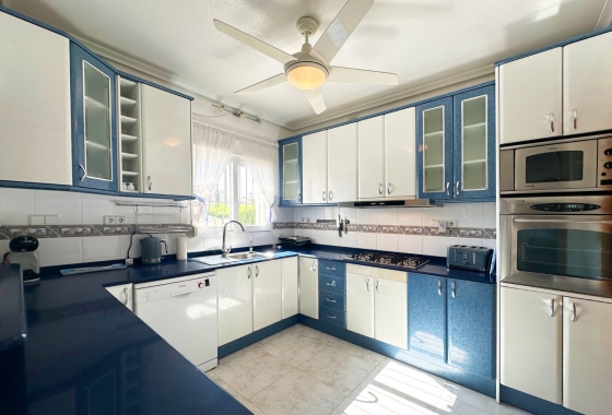 Resale - Villa - Orihuela Costa - Playa Flamenca