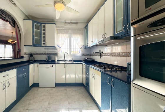 Resale - Villa - Orihuela Costa - Playa Flamenca