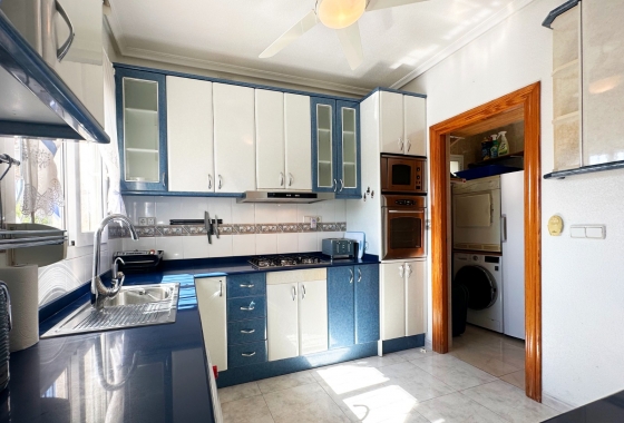 Resale - Villa - Orihuela Costa - Playa Flamenca