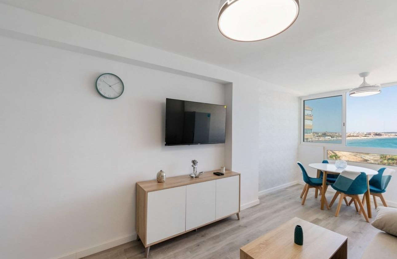 Resale - Apartment - Torrevieja - Cabo Cervera