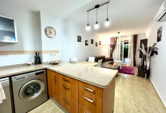 Resale - Apartment - Orihuela Costa - Altos de Campoamor