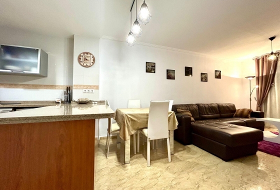 Resale - Apartment - Orihuela Costa - Altos de Campoamor
