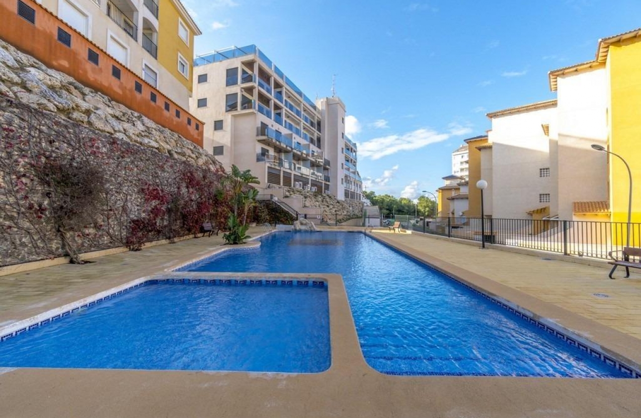 Resale - Apartment - Orihuela Costa - Altos de Campoamor