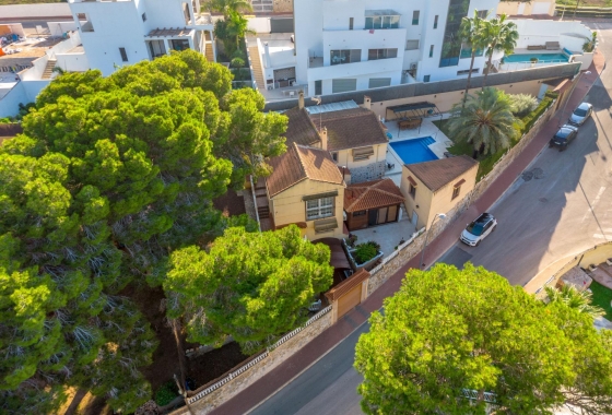 Wiederverkauf - Villa - Torrevieja - Los balcones