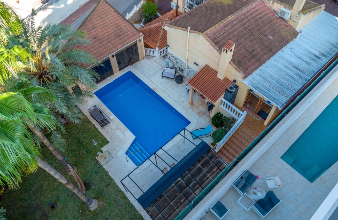 Wiederverkauf - Villa - Torrevieja - Los balcones