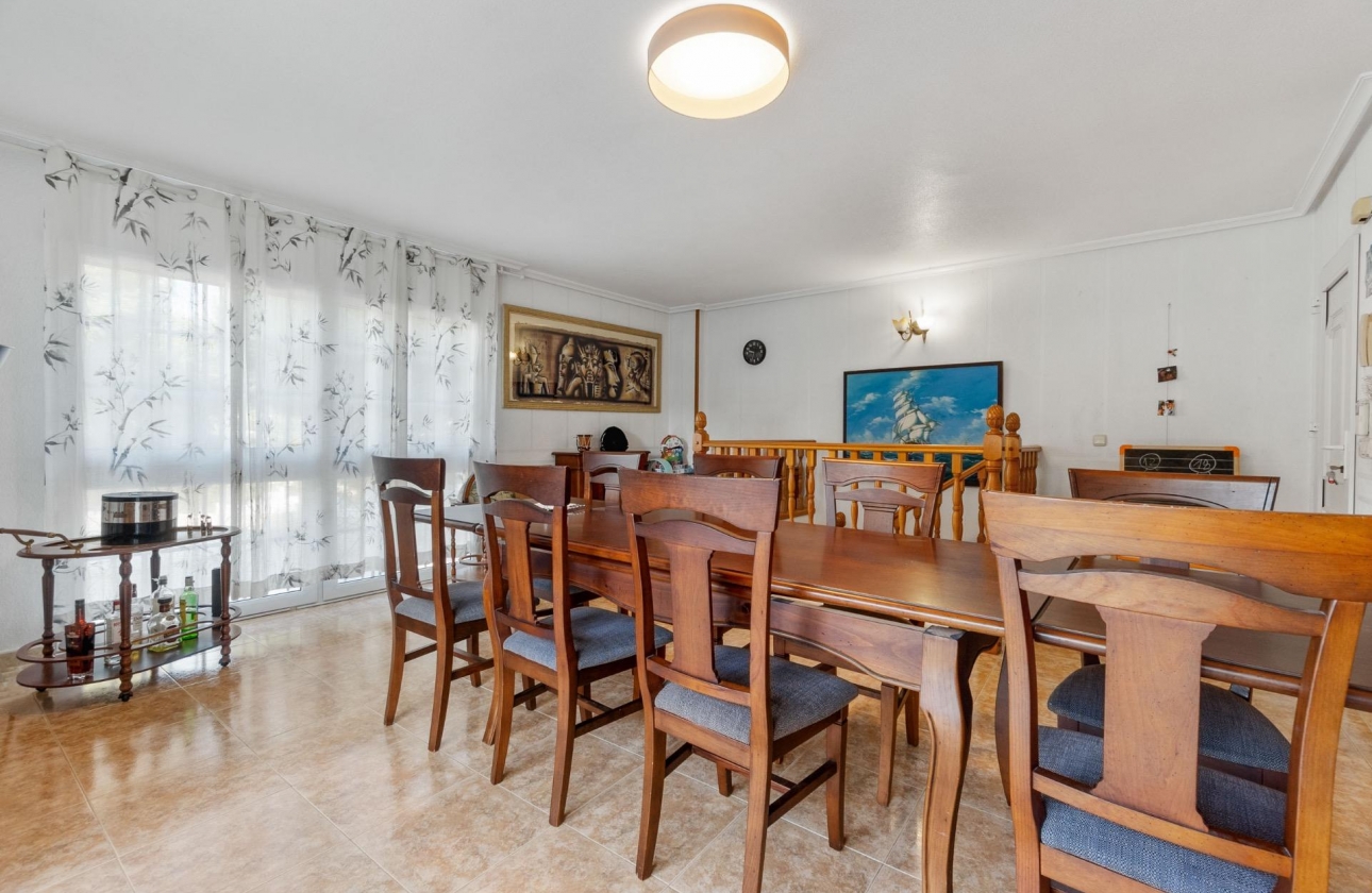 Wiederverkauf - Villa - Torrevieja - Los balcones