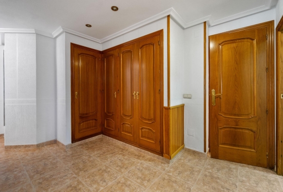 Wiederverkauf - Villa - Torrevieja - Los balcones