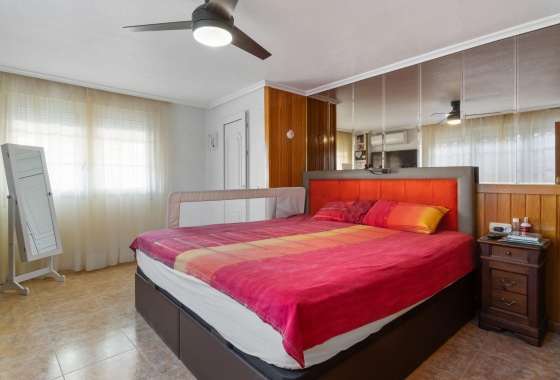 Wiederverkauf - Villa - Torrevieja - Los balcones