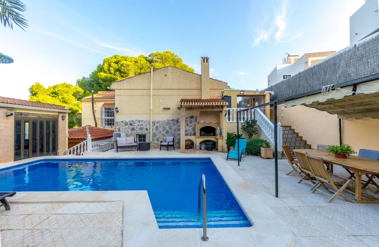 Wiederverkauf - Villa - Torrevieja - Los balcones