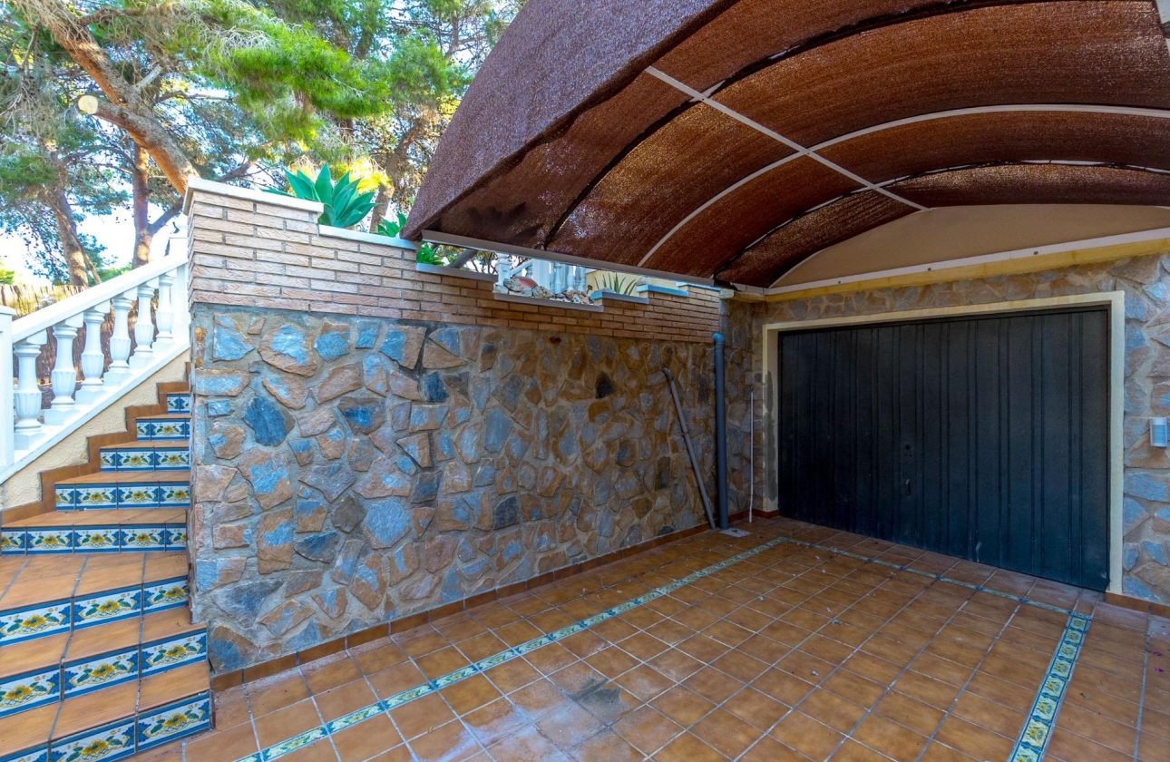 Wiederverkauf - Villa - Torrevieja - Los balcones