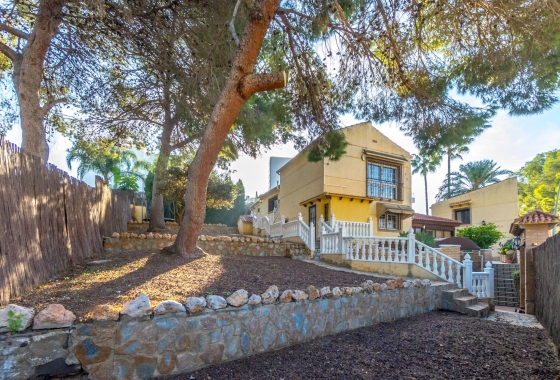 Wiederverkauf - Villa - Torrevieja - Los balcones
