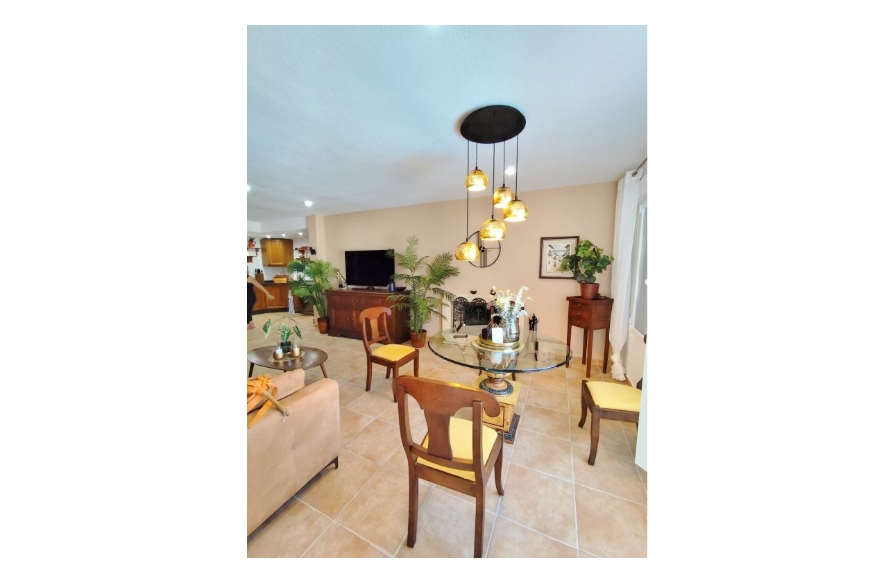 Resale - Villa - San Miguel de Salinas