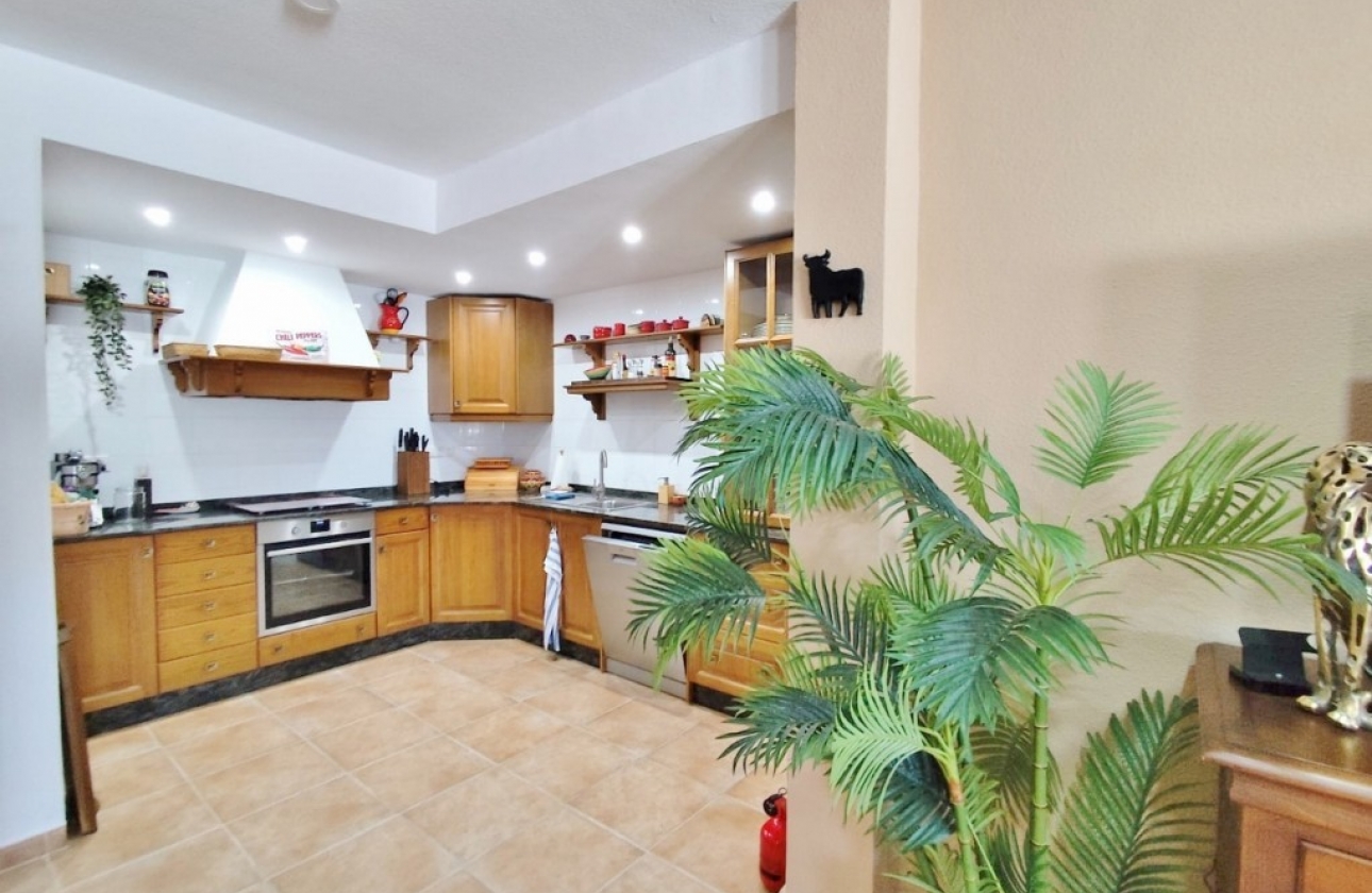 Resale - Villa - San Miguel de Salinas