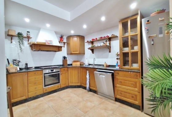 Resale - Villa - San Miguel de Salinas