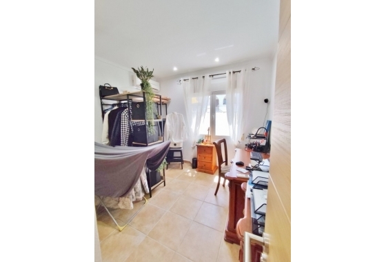 Resale - Villa - San Miguel de Salinas