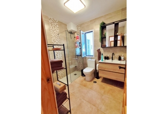 Resale - Villa - San Miguel de Salinas