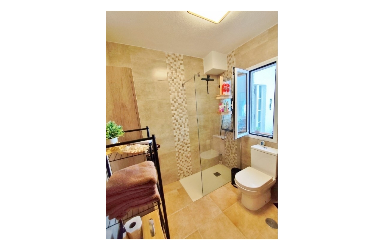 Resale - Villa - San Miguel de Salinas