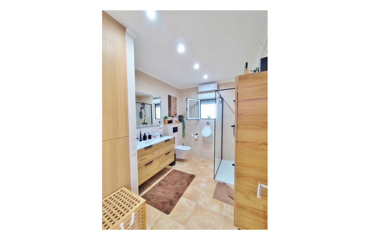 Resale - Villa - San Miguel de Salinas