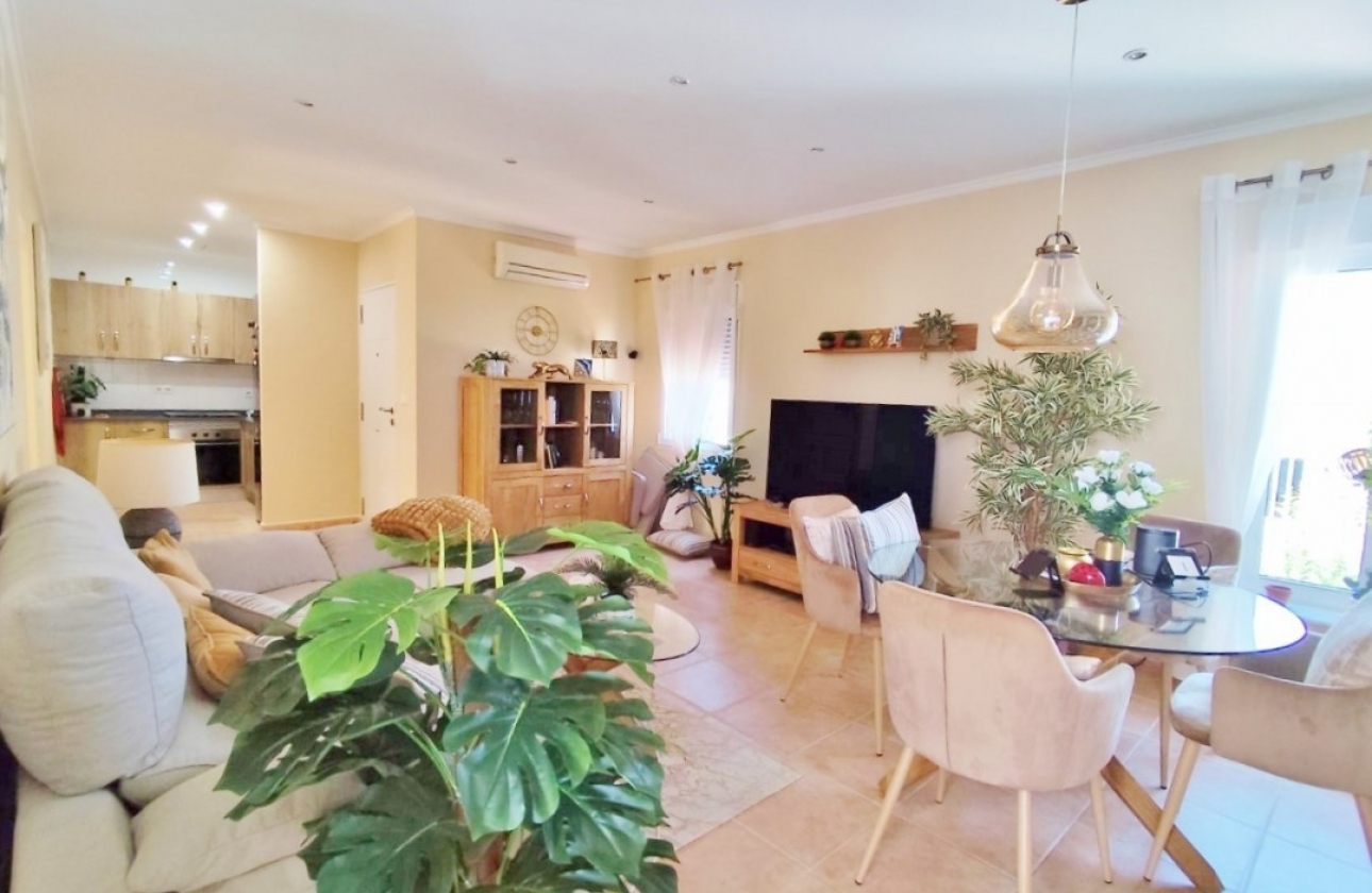 Resale - Villa - San Miguel de Salinas