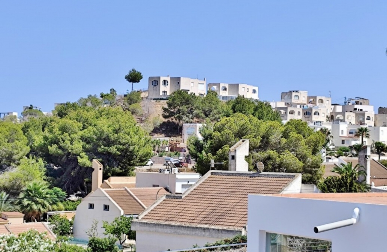 Resale - Villa - San Miguel de Salinas