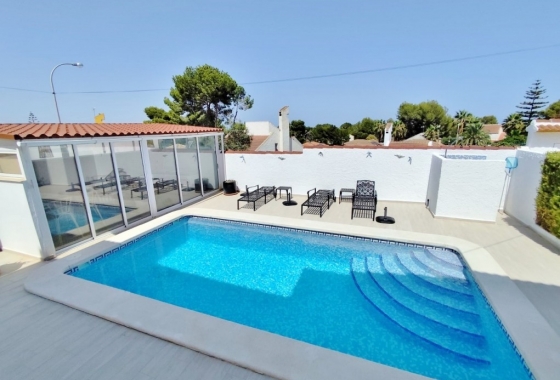 Resale - Villa - San Miguel de Salinas