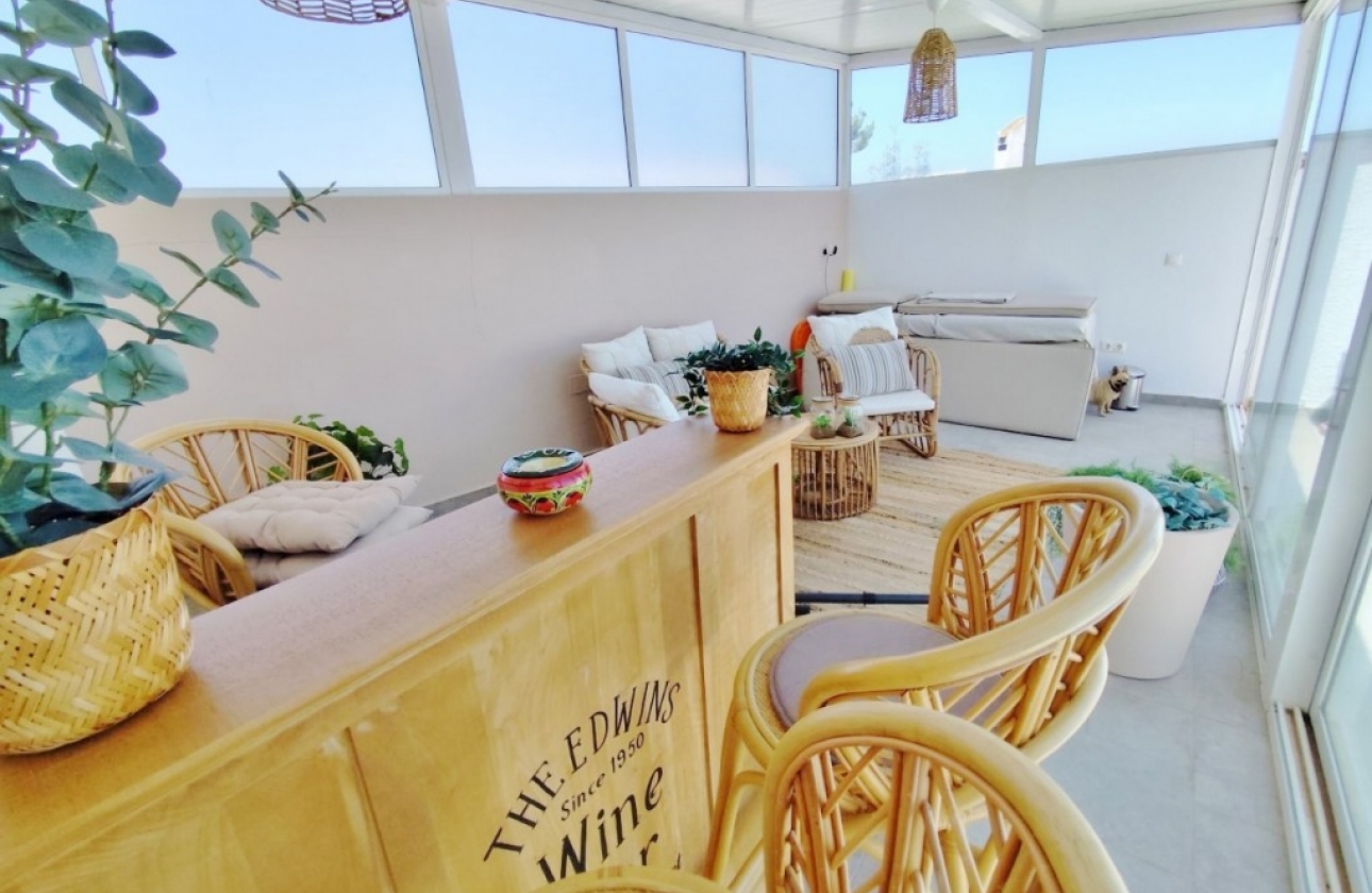 Resale - Villa - San Miguel de Salinas