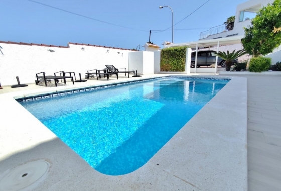 Resale - Villa - San Miguel de Salinas