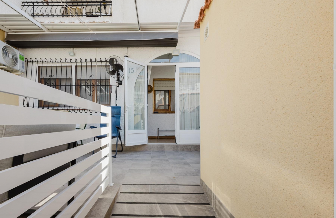 Wiederverkauf - Bungalow - Torrevieja - Playa de los Náufragos