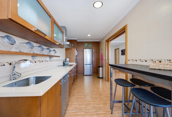 Wiederverkauf - Wohnung - Torrevieja - Playa Acequion