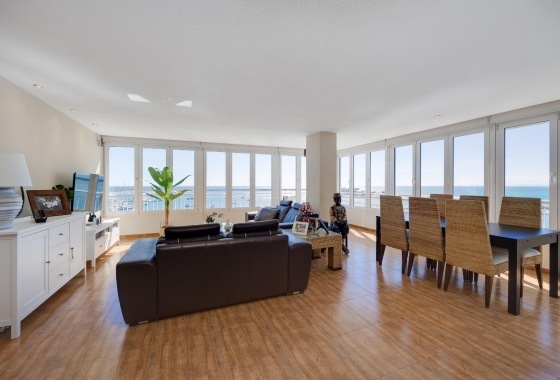 Wiederverkauf - Wohnung - Torrevieja - Playa Acequion