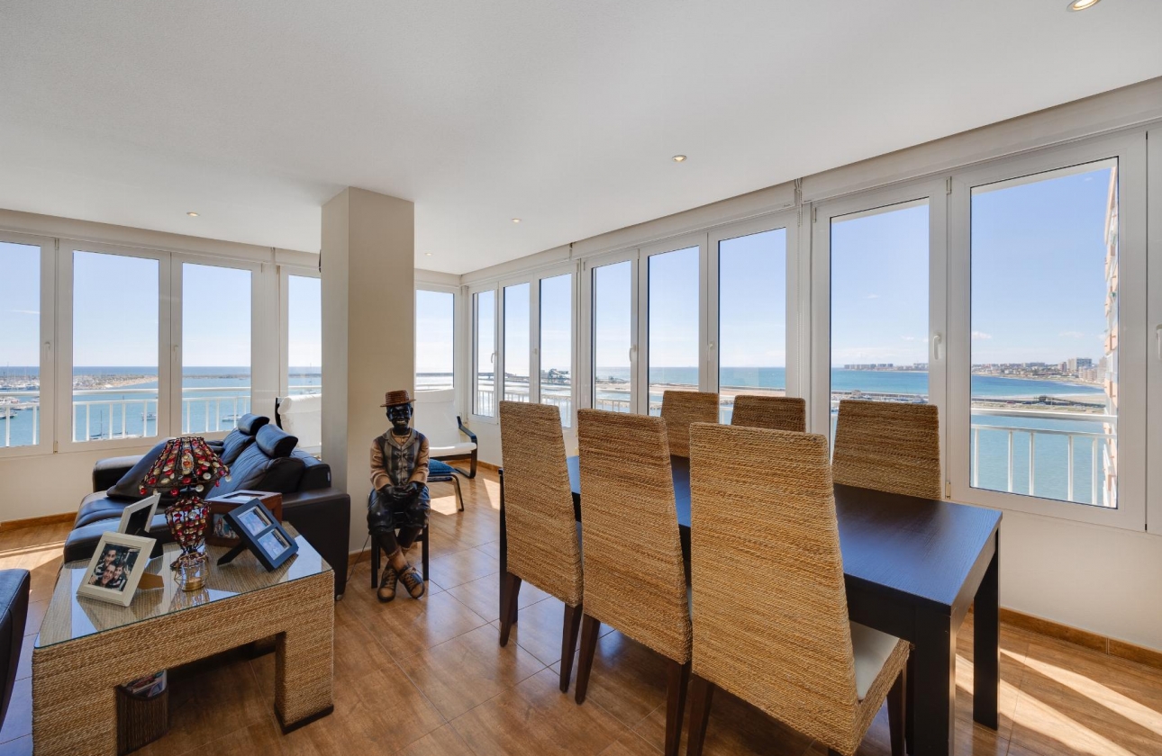 Wiederverkauf - Wohnung - Torrevieja - Playa Acequion