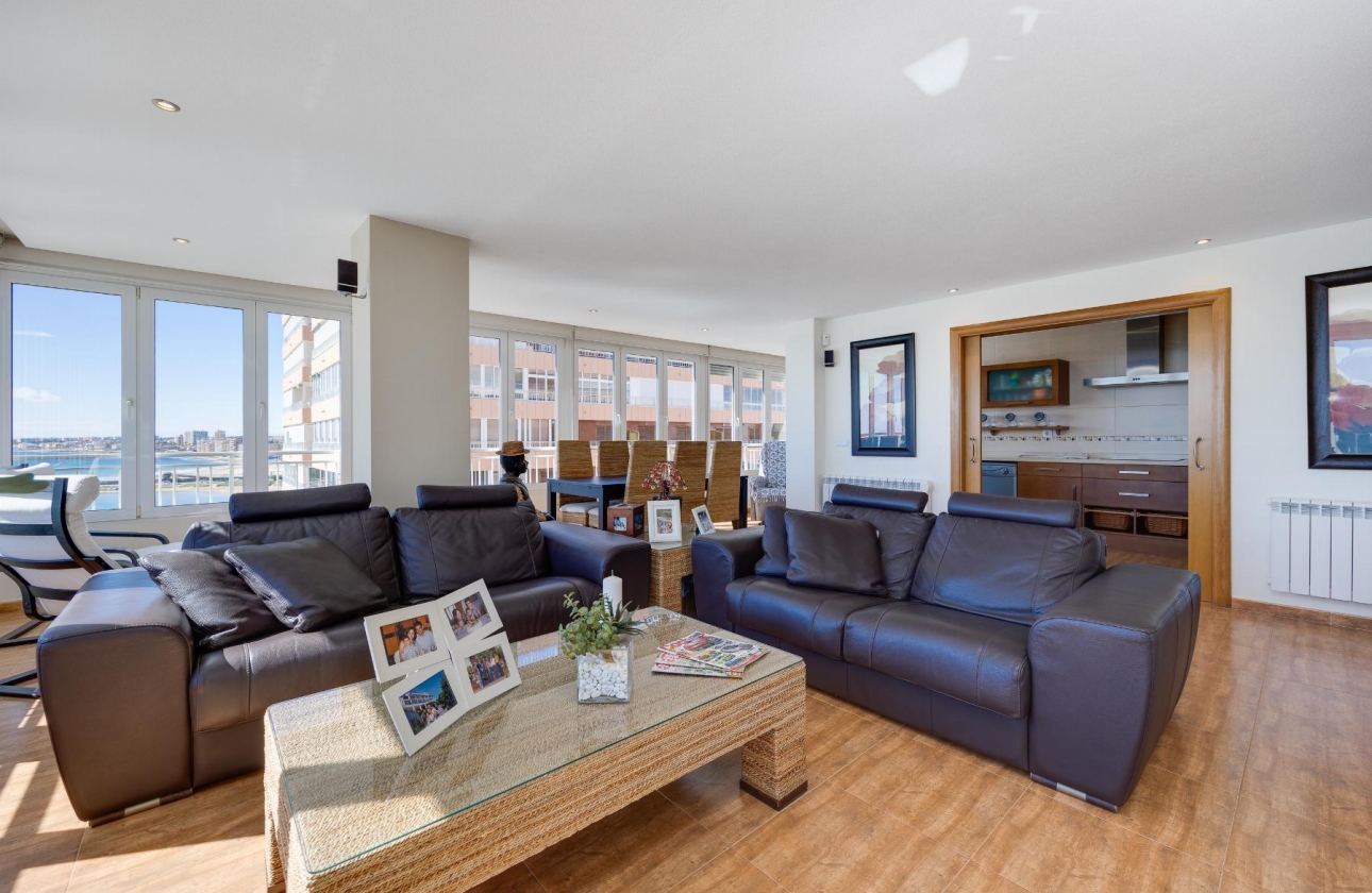 Wiederverkauf - Wohnung - Torrevieja - Playa Acequion