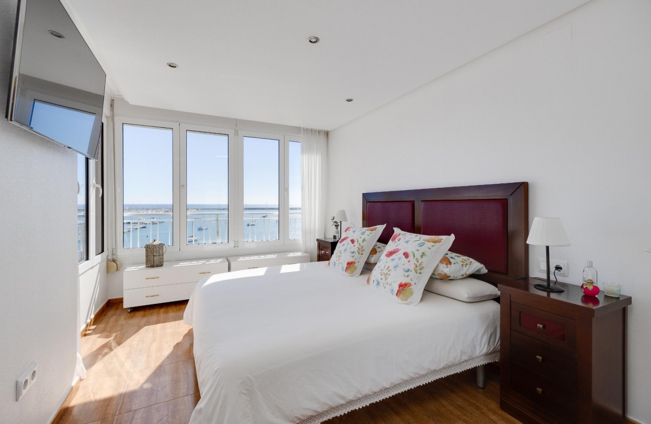 Wiederverkauf - Wohnung - Torrevieja - Playa Acequion