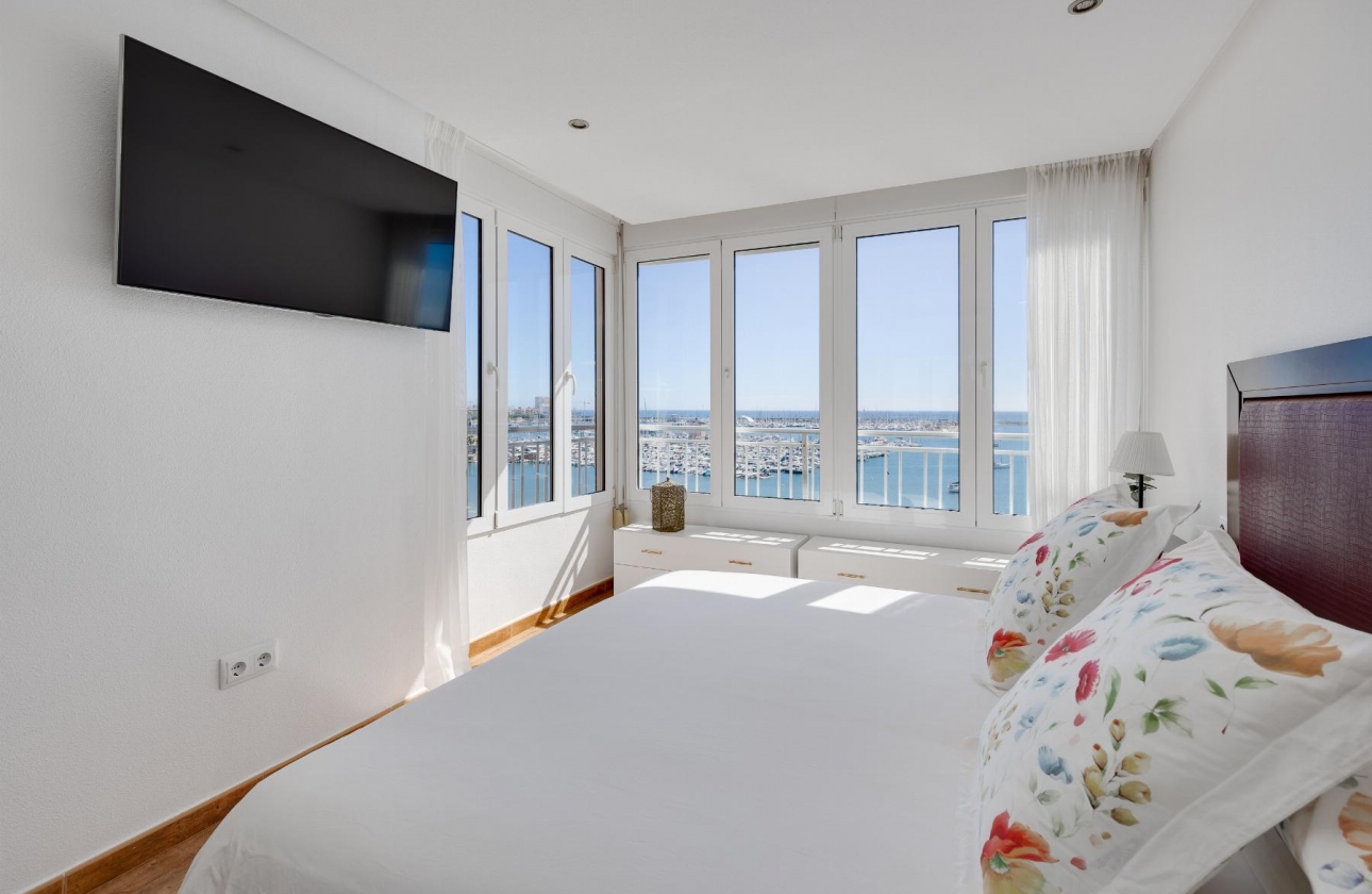 Wiederverkauf - Wohnung - Torrevieja - Playa Acequion