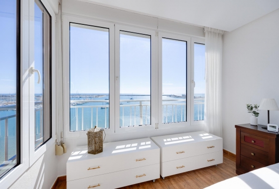 Wiederverkauf - Wohnung - Torrevieja - Playa Acequion