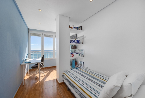 Wiederverkauf - Wohnung - Torrevieja - Playa Acequion
