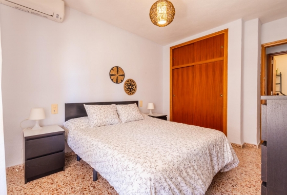 Wiederverkauf - Wohnung - Torrevieja - Playa de los Náufragos