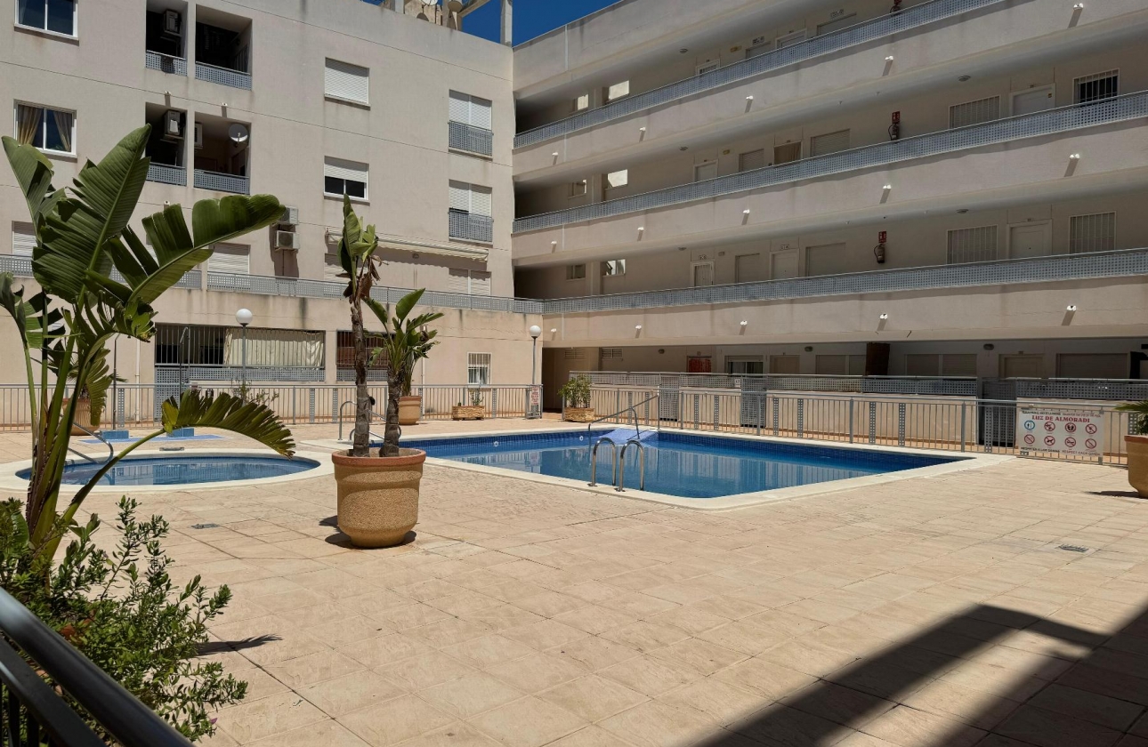 Reventa - Apartamento - Almoradi