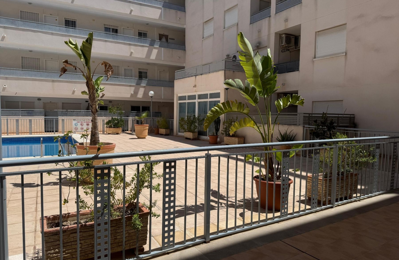Reventa - Apartamento - Almoradi