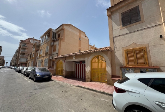 Resale - Garaje - Torrevieja - Playa del Acequión