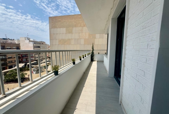 Resale - Apartment - Torrevieja - CLUB NAUTICO TORREVIEJA