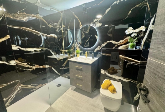 Resale - Apartment - Torrevieja - CLUB NAUTICO TORREVIEJA