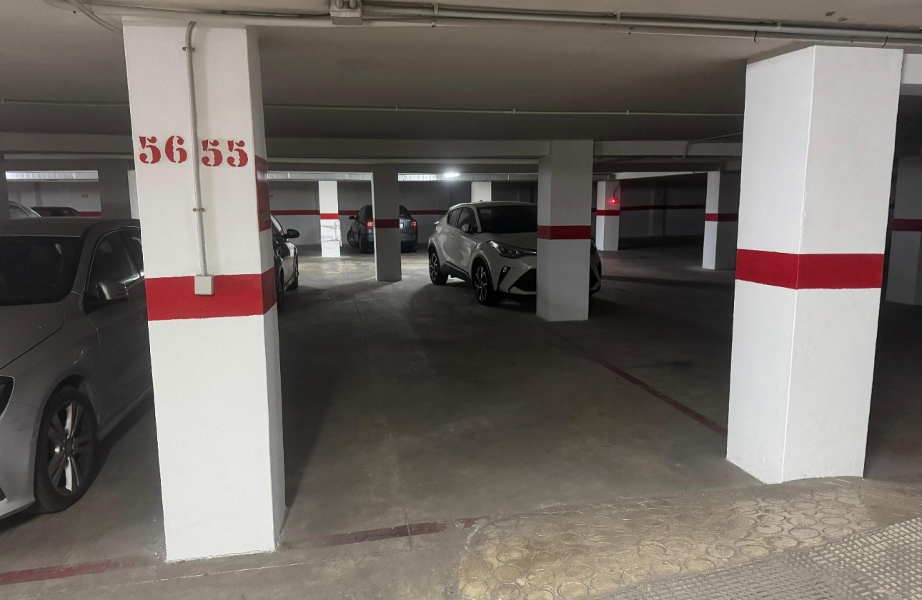 Wiederverkauf - Garaje - Torrevieja - Playa Acequion