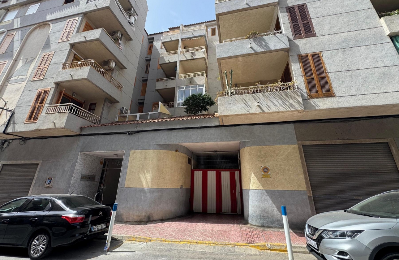 Wiederverkauf - Garaje - Torrevieja - Playa Acequion